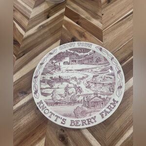 Vintage Knott's Berry Farm Plate
